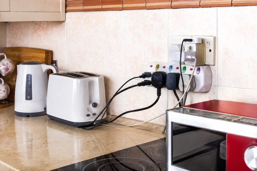 przeciążona instalacje elektryczna